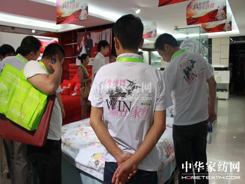 花雨傘：贏在家紡勝在選擇